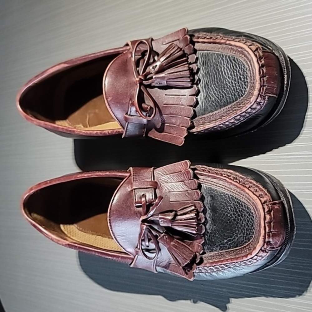 Johnston&Murphy Aragon II Kiltie Tassel 2 Tone Leather Loafers‎ Men's 9.5M